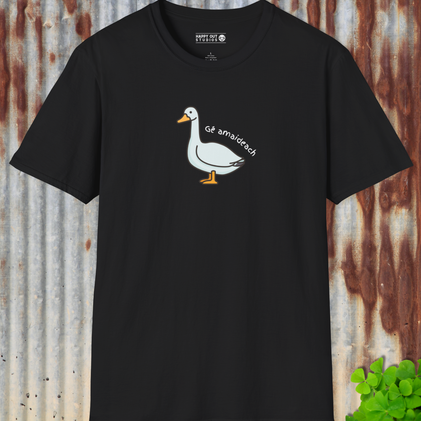 Gé amaideach (Silly goose) Tee