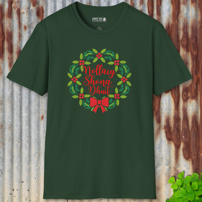 Nollaig Shona Wreath Tee