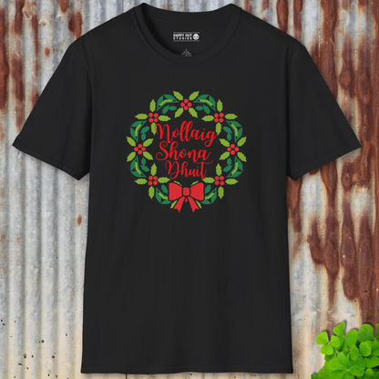 Nollaig Shona Wreath Tee