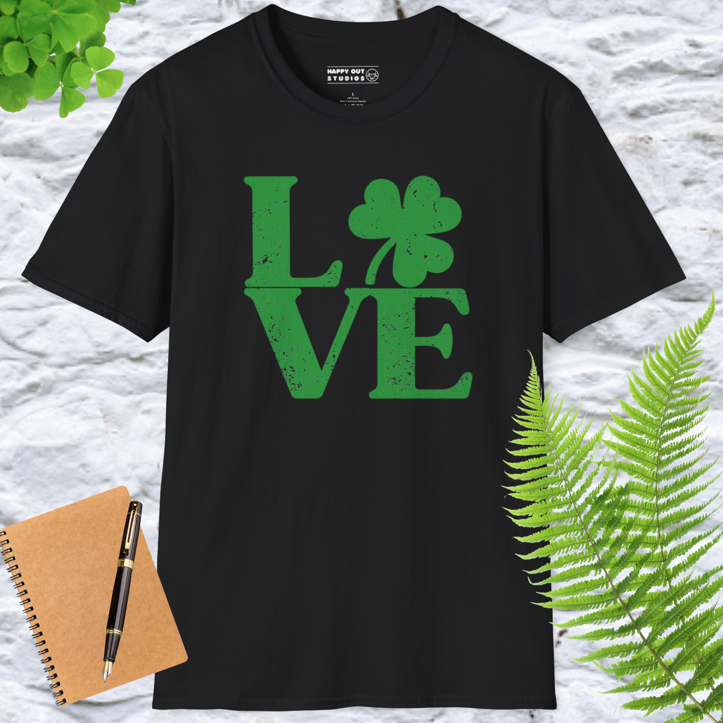 LOVE Tee