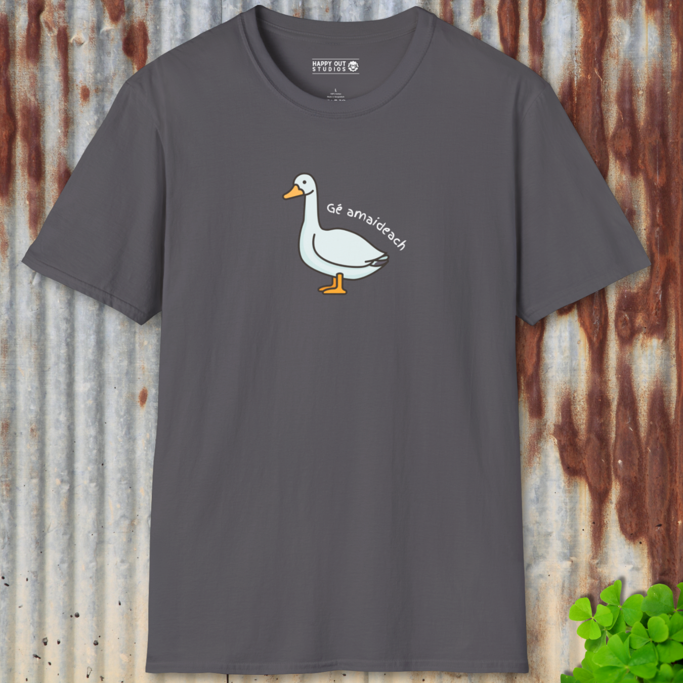 Gé amaideach (Silly goose) Tee
